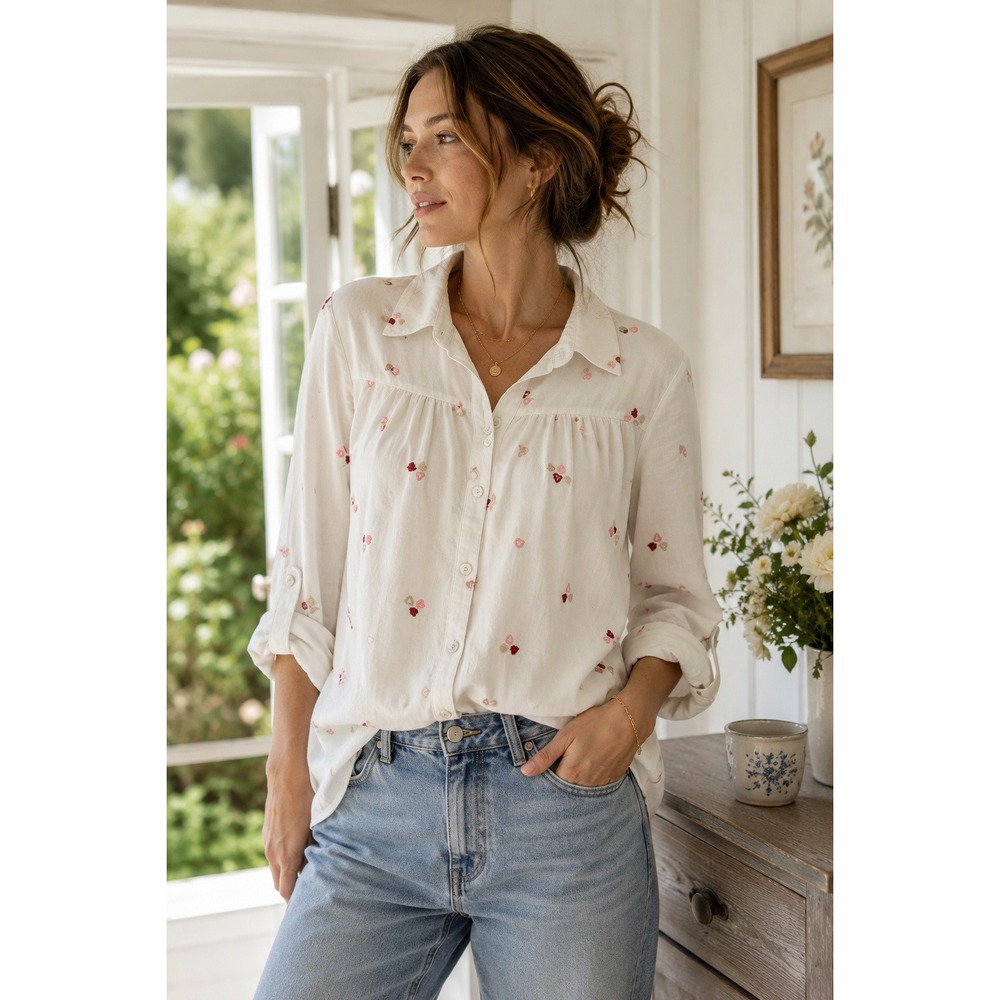 Fig & Flower Heart Embroidered Button Front Tunic Blouse Roll Tab Ivory M